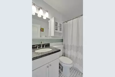 1361 NE 46th Street, Oakland Park, FL 33334 - Photo 39