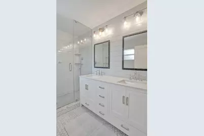 1361 NE 46th Street, Oakland Park, FL 33334 - Photo 31