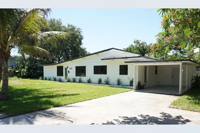 310 SW 1st Avenue, Boynton Beach, FL 33435 - Photo 1