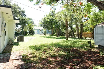310 SW 1st Avenue, Boynton Beach, FL 33435 - Photo 25