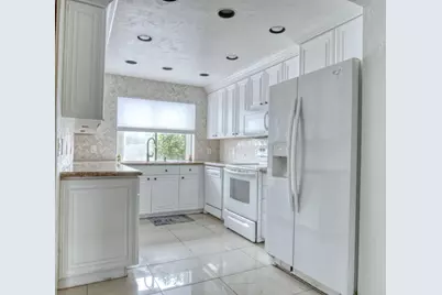 4360 Fountains Drive #4360, Lake Worth, FL 33467 - Photo 9
