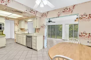 5715 NW 86th Ave, Tamarac, FL 33321 - Photo 13