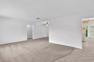 5715 NW 86th Ave, Tamarac, FL 33321 - Photo 5