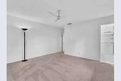 5715 NW 86th Avenue, Tamarac, FL 33321 - Photo 21