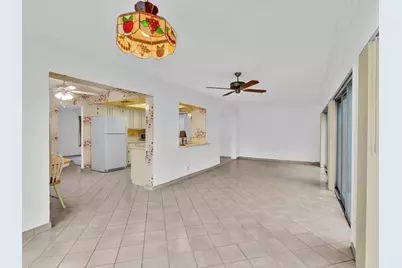 5715 NW 86th Avenue, Tamarac, FL 33321 - Photo 11