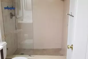 7500 NW 1st Ct, Plantation, FL 33317 - Photo 3