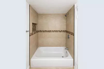5728 5728 Blueberry Ct, Unit #38 Circle, Lauderhill, FL 33313 - Photo 31