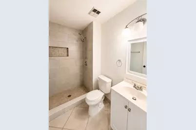 5728 5728 Blueberry Ct, Unit #38 Circle, Lauderhill, FL 33313 - Photo 25