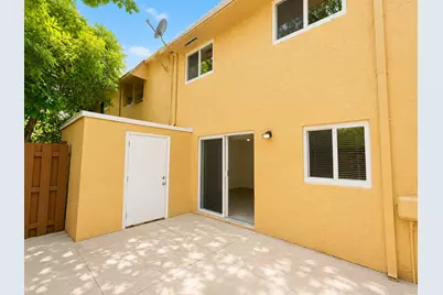 5728 5728 Blueberry Ct, Unit #38 Circle, Lauderhill, FL 33313 - Photo 33