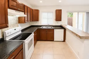 5728 5728 Blueberry Ct Unit #38 Circle, Lauderhill, FL 33313 - Photo 11