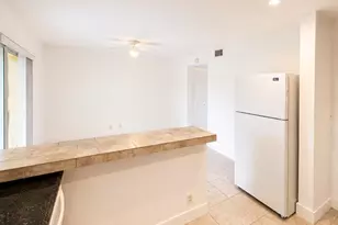 5728 5728 Blueberry Ct Unit #38 Circle, Lauderhill, FL 33313 - Photo 9
