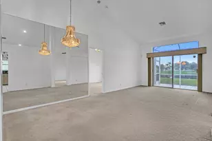 101 Meadowlands Dr, Royal Palm Beach, FL 33411 - Photo 17
