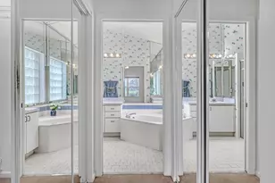 101 Meadowlands Dr, Royal Palm Beach, FL 33411 - Photo 23
