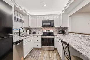2950 SE Ocean Blvd, Stuart, FL 34996 - Photo 1