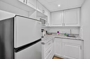 2040 Polk St, Hollywood, FL 33020 - Photo 33