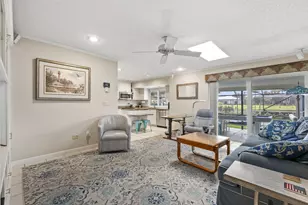 3374 SE Fairway E, Stuart, FL 34997 - Photo 17
