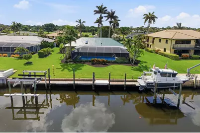 3374 SE Fairway E, Stuart, FL 34997 - Photo 1