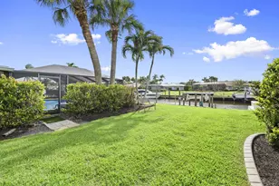 3374 SE Fairway E, Stuart, FL 34997 - Photo 47