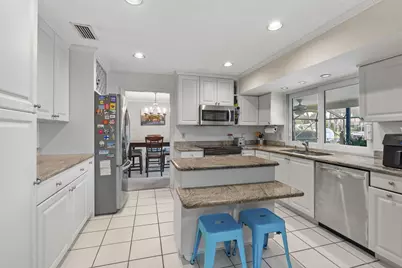 3374 SE Fairway E, Stuart, FL 34997 - Photo 15