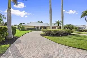 3374 SE Fairway E, Stuart, FL 34997 - Photo 7