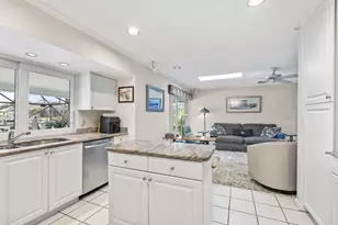 3374 SE Fairway E, Stuart, FL 34997 - Photo 15