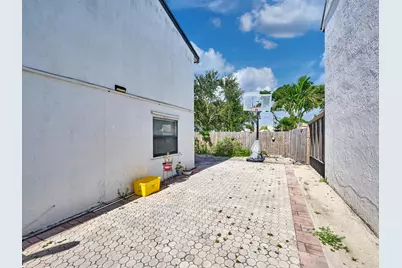 57 Peachtree Place, Boynton Beach, FL 33436 - Photo 7
