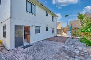 57 Peachtree Pl, Boynton Beach, FL 33436 - Photo 9