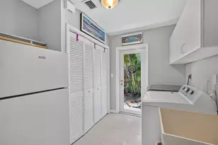 1940 SW 73rd Ave, Plantation, FL 33317 - Photo 39