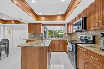 1940 SW 73rd Avenue, Plantation, FL 33317 - Photo 9