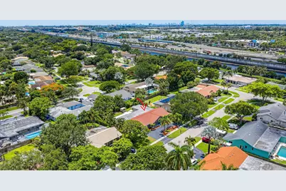 1940 SW 73rd Avenue, Plantation, FL 33317 - Photo 47