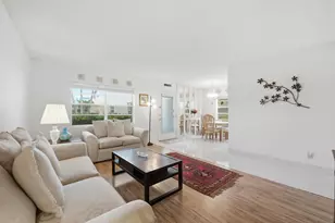 441 Burgundy J, Delray Beach, FL 33484 - Photo 3