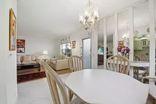 441 Burgundy J, Delray Beach, FL 33484 - Photo 5