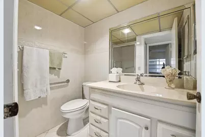 441 Burgundy J #441, Delray Beach, FL 33484 - Photo 11