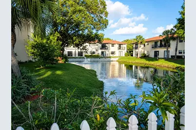 2050 Oleander Boulevard #1-105, Fort Pierce, FL 34950 - Photo 5