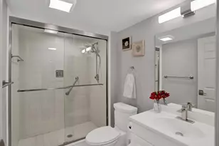 5000 N Ocean Blvd, Lauderdale by the Sea, FL 33308 - Photo 19