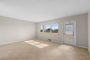 3013 Wolverton A, Boca Raton, FL 33434 - Photo 9