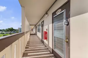 3013 Wolverton A, Boca Raton, FL 33434 - Photo 29