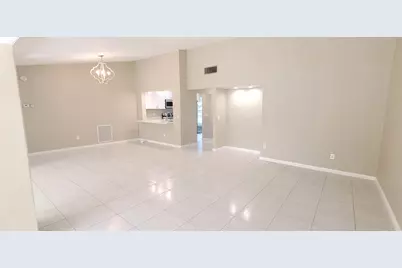 6209 Olivewood Circle, Greenacres, FL 33463 - Photo 5
