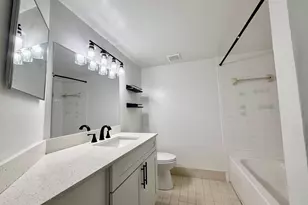 9633 Riverside Dr, Coral Springs, FL 33071 - Photo 3