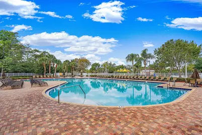 7819 Oak Grove Circle, Lake Worth, FL 33467 - Photo 33
