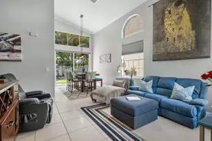 7819 Oak Grove Cir, Lake Worth, FL 33467 - Photo 3