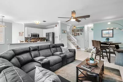 7819 Oak Grove Circle, Lake Worth, FL 33467 - Photo 15