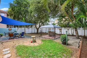 7819 Oak Grove Cir, Lake Worth, FL 33467 - Photo 13
