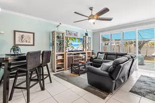 7819 Oak Grove Cir, Lake Worth, FL 33467 - Photo 11