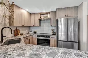 340 Sunset Dr, Fort Lauderdale, FL 33301 - Photo 3