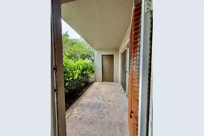 5065 Wiles Road #105, Coconut Creek, FL 33073 - Photo 9