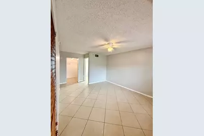 5065 Wiles Road #105, Coconut Creek, FL 33073 - Photo 7