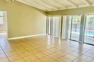 2548 Gulfstream Ln, Fort Lauderdale, FL 33312 - Photo 19