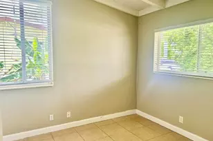 2548 Gulfstream Ln, Fort Lauderdale, FL 33312 - Photo 15
