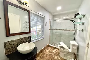 10348 SW 20th St, Miramar, FL 33025 - Photo 9